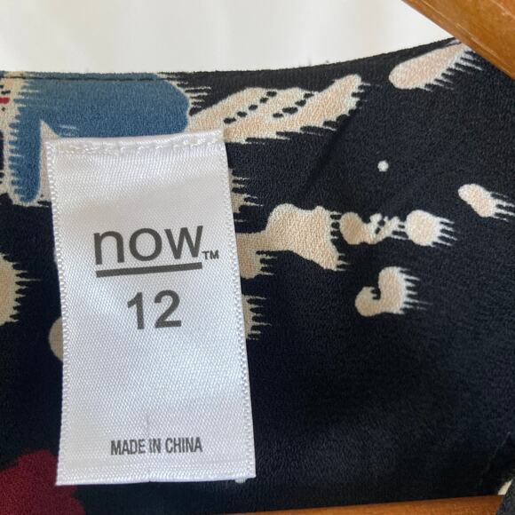 Now| Girls black floral flared long sleeve dress - Picture 9 of 10